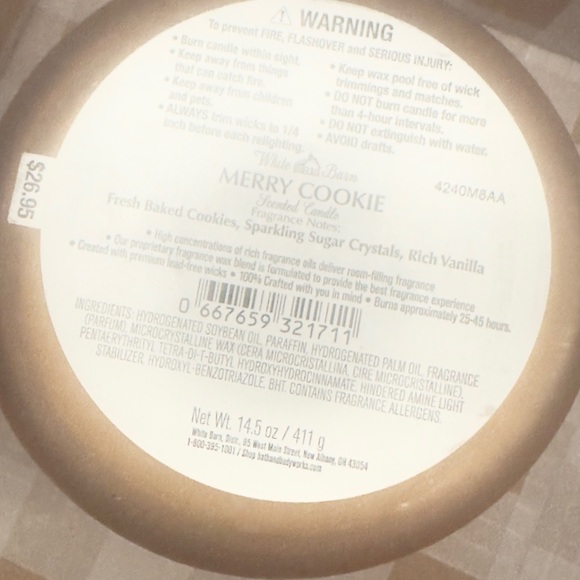 “Merry Cookie” 3 wick candle by White Barn/BBW. Brand new in box. - Picture 3 of 5